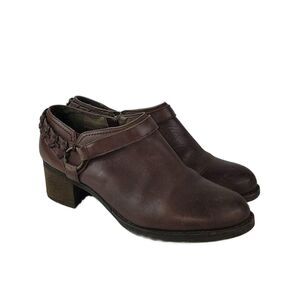Tara M Ginnie‎ Brown Leather Western O-Ring Ankle Boots